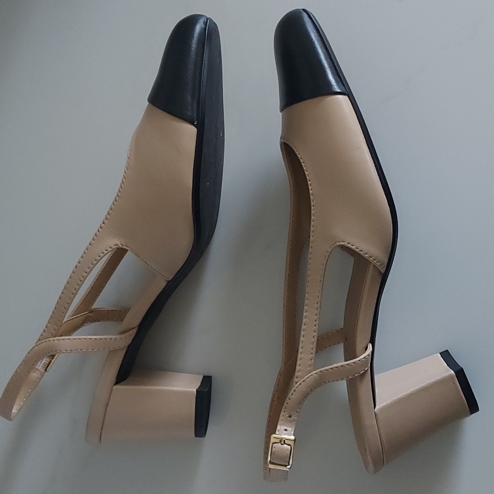 New Vaneli Cap Toe Slingback Heels Two Toned Nude Pudding Tan Black Leather